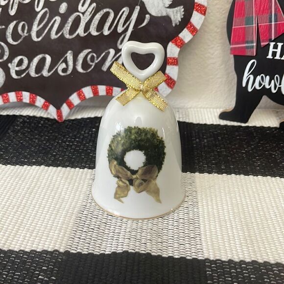 Holiday Wreath Christmas Porcelain Bell - Picture 1 of 4